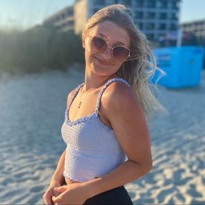 Meet your Posher, Chelsi